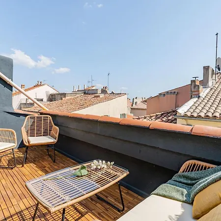 Loft En Ville - Duplex Terrasse Coeur Historique Avec Vue Degagee & Parking Souterrain Offert La Ciotat Exterior foto