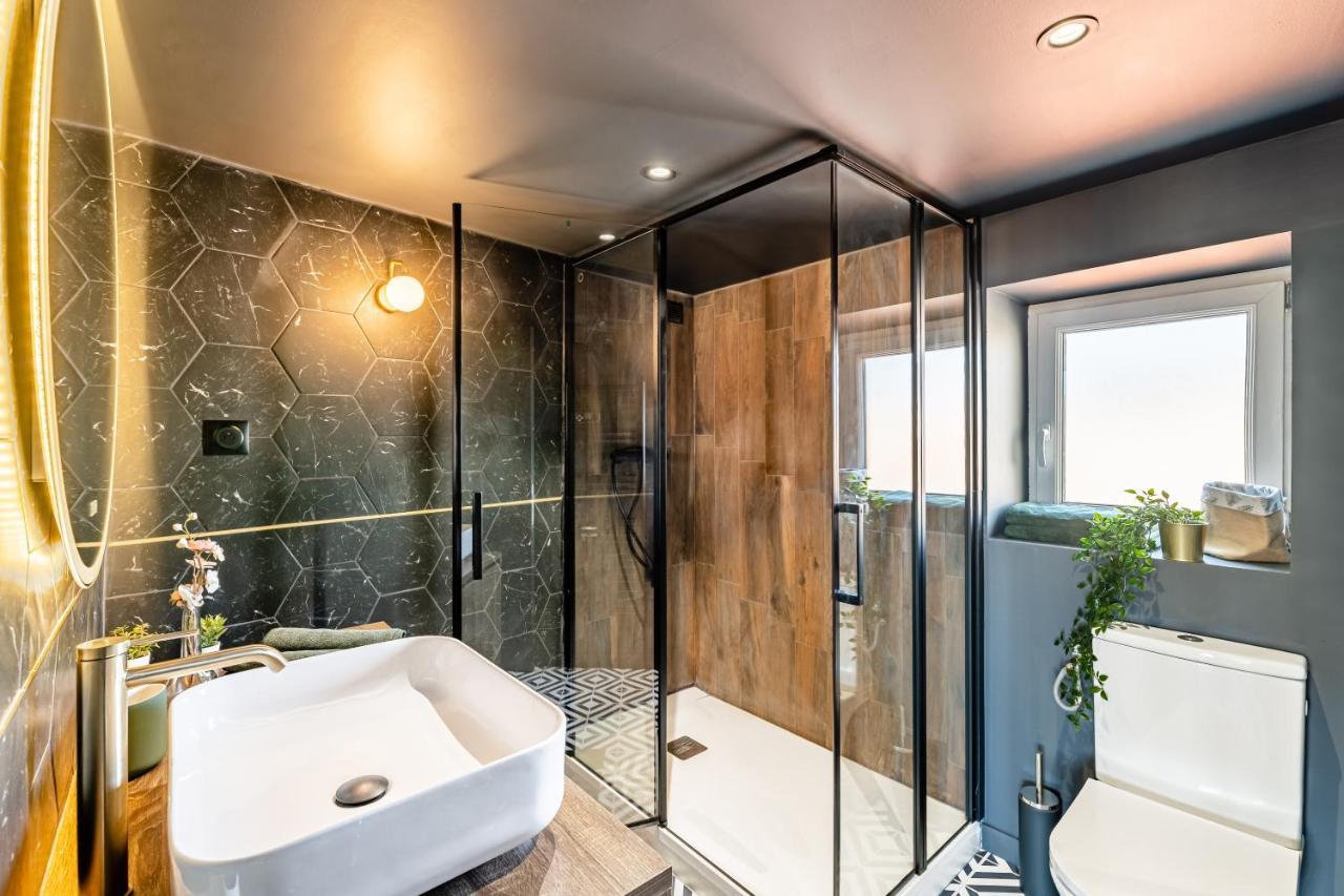 Loft En - Duplex Terrasse Coeur Historique Avec Vue Dégagée&parking Souterrain Offert La Ciotat