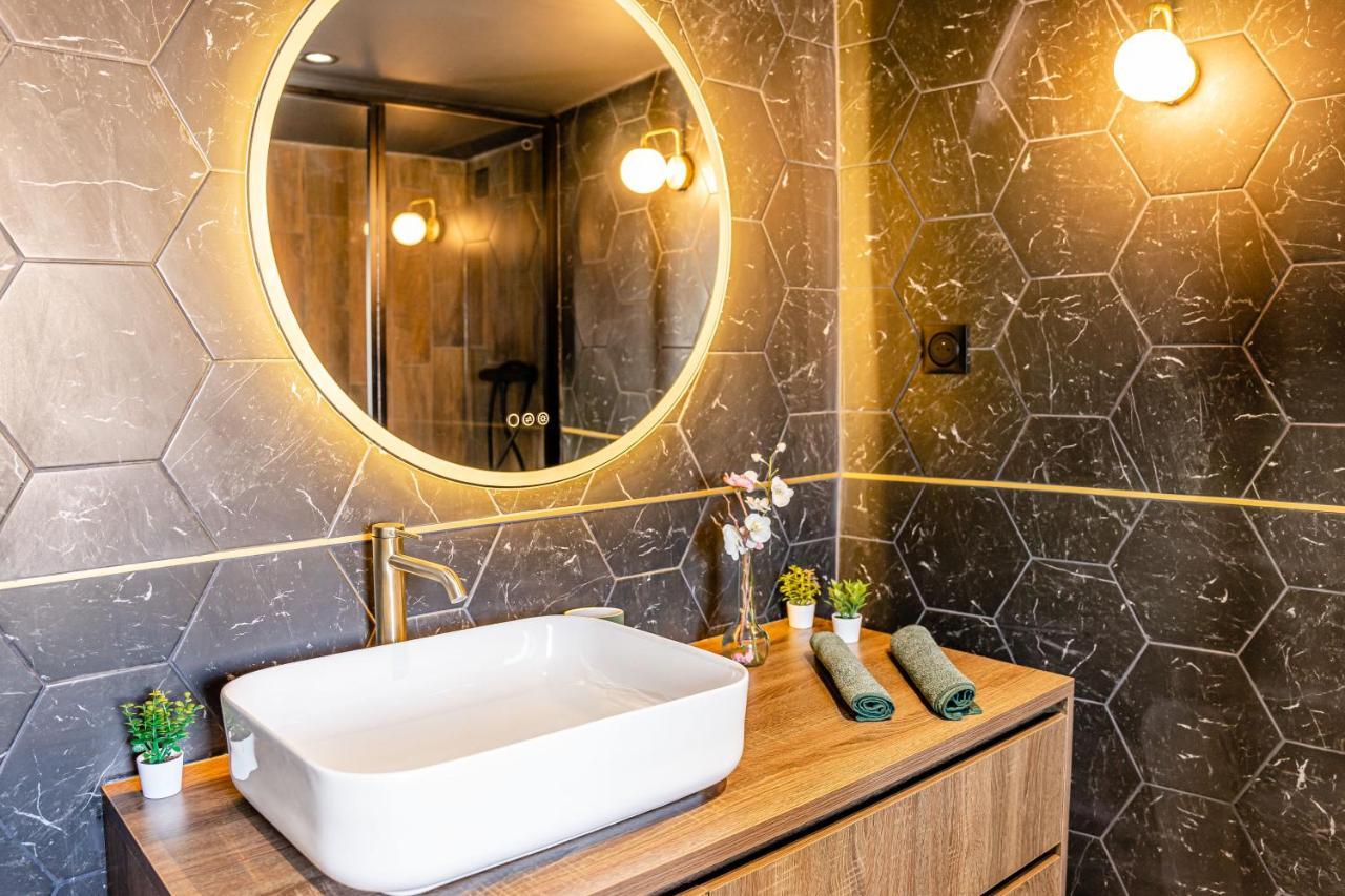 Loft En - Duplex Terrasse Coeur Historique Avec Vue Degagee & Parking Souterrain Offert Apartment