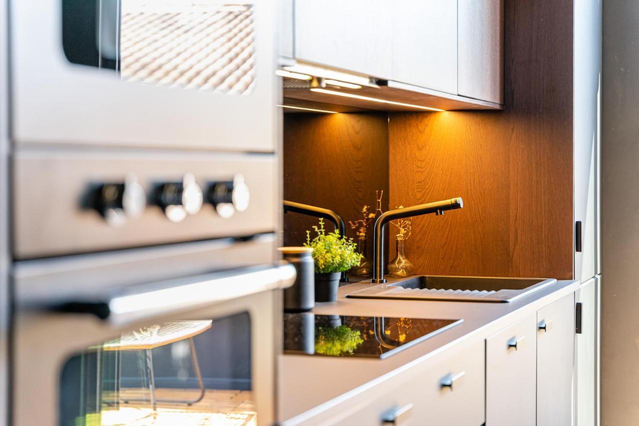 Loft En - Duplex Terrasse Coeur Historique Avec Vue Dégagée&parking Souterrain Offert La Ciotat