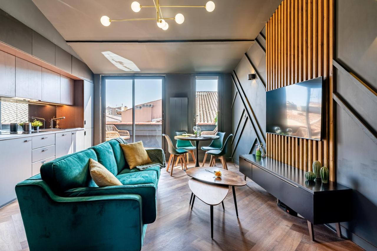 Loft En - Duplex Terrasse Coeur Historique Avec Vue Dégagée&parking Souterrain Offert La Ciotat